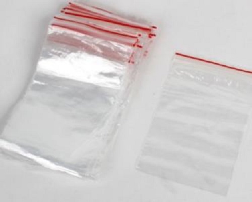 Túi zipper -trắng 9cmx9cmx0,004(cm)